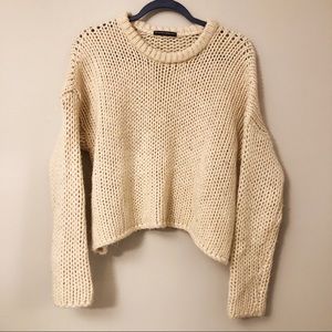 Brandy Melville Sweaters - Brandy Melville Cropped Sweater Brandy Melville Sweaters - Brandy Melville Cropped Sweater